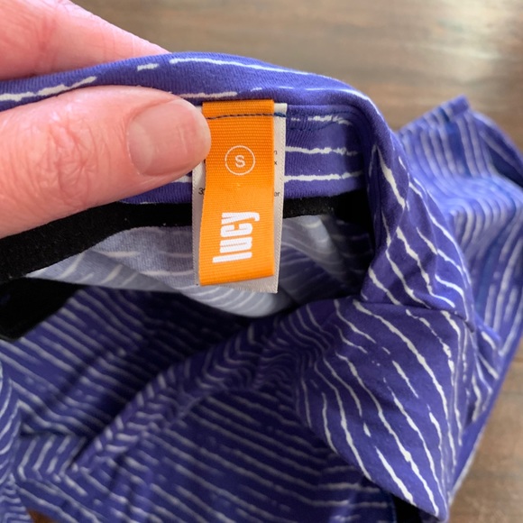 Lucy Purple Power Max Tank Size Small. - Picture 4 of 6